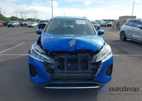 2023 Nissan Kicks Sv Xtronic Cvt from USA, damaged, VIN 3N1CP5CV8PL487428
